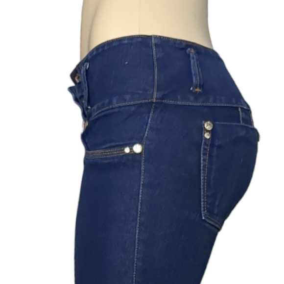 *NEW* Colombian Authentic Butt Lifter Bell Leg Jeans Size 8 - Picture 7 of 16